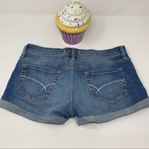 Bullhead Denim Roll Up Shorts